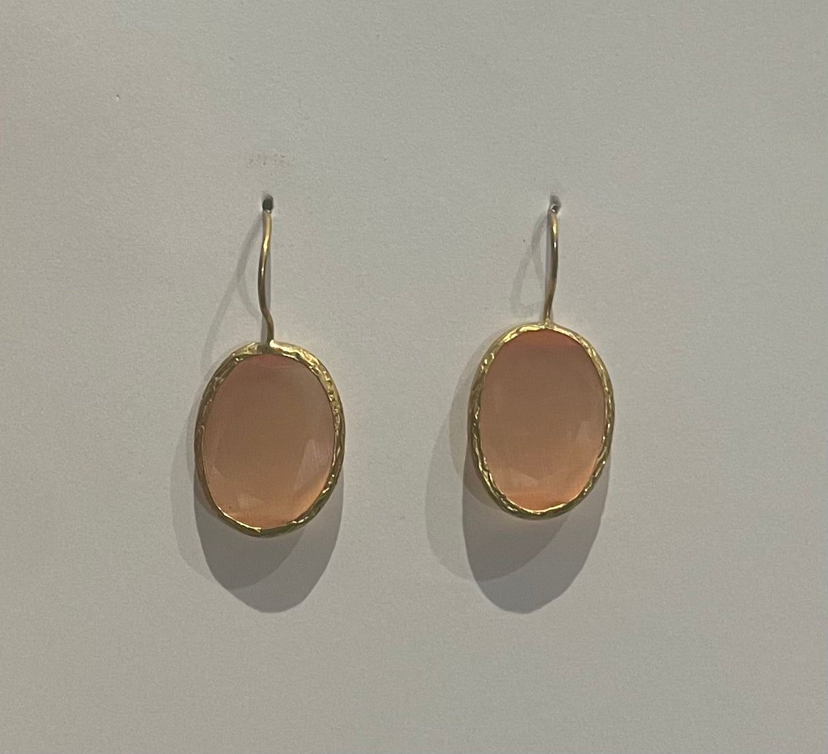 Baobab Collections Small Hook Quartz Earrings Gold: Nude 