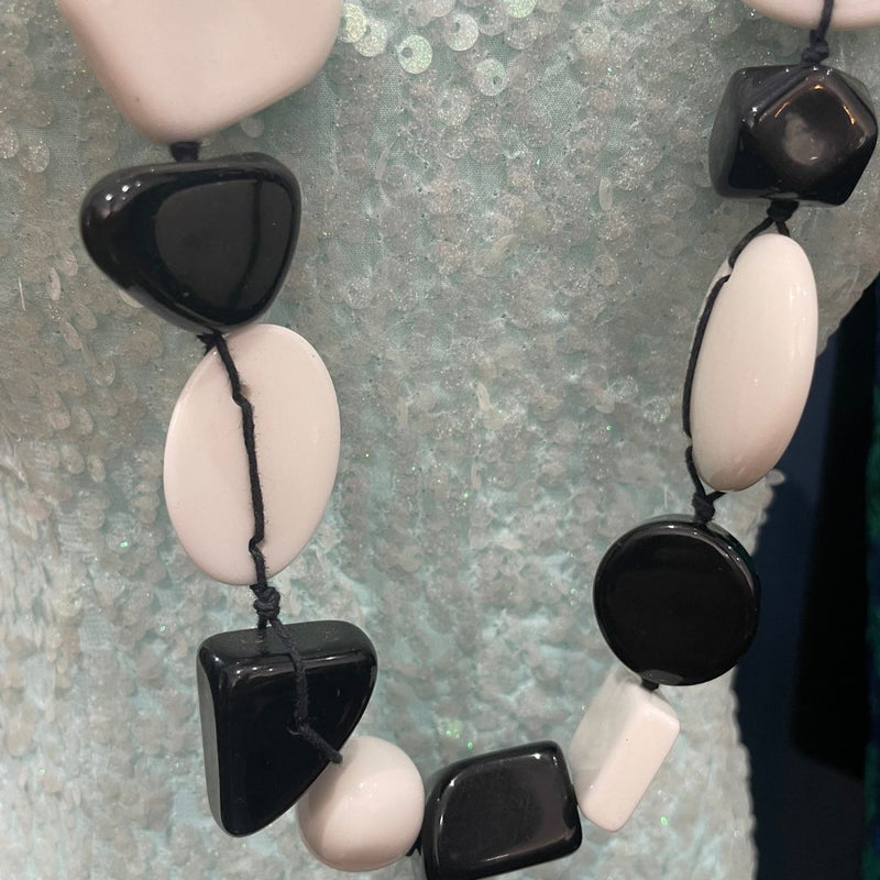 Jackie Brazil Black And White Resin Necklace