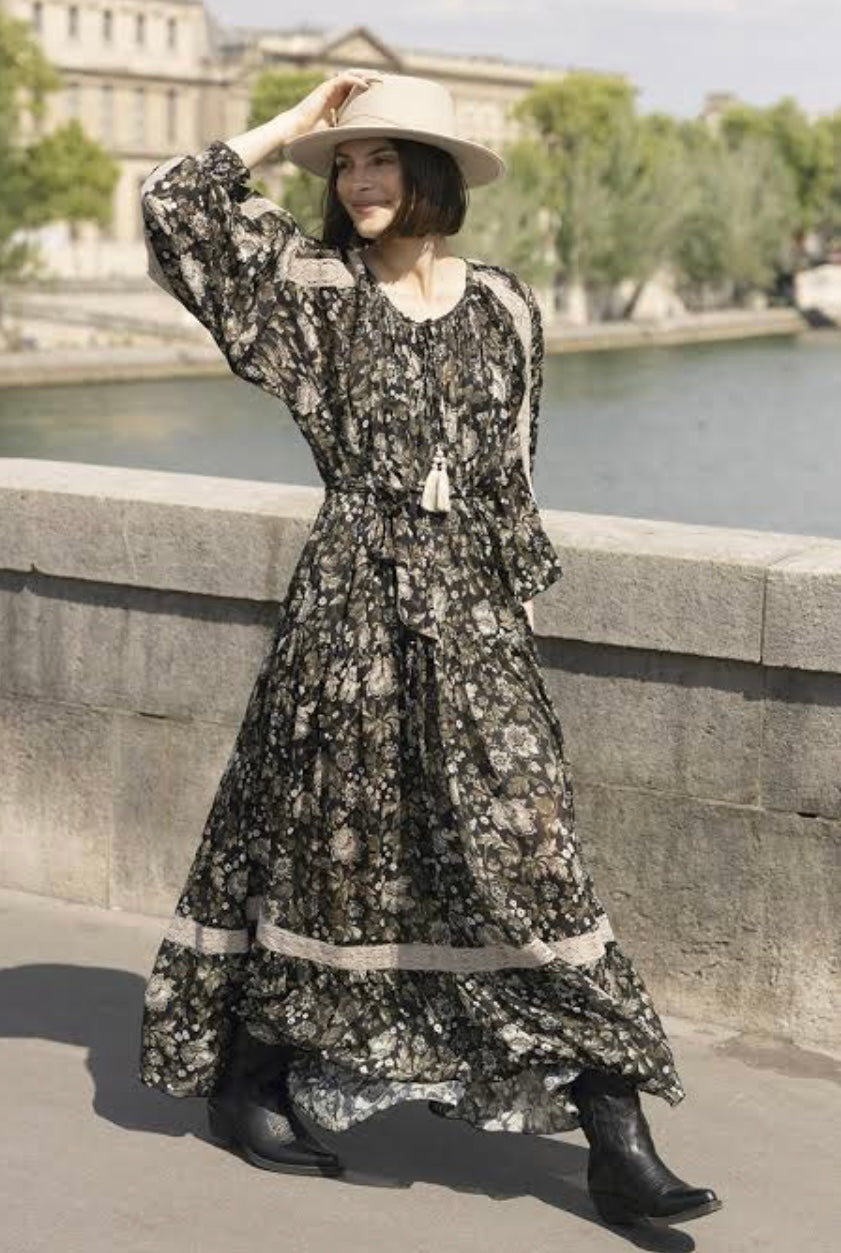 Miss June Paris Capucine Dress Black 